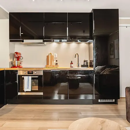 Location - Location - Location I Peace & Sonos